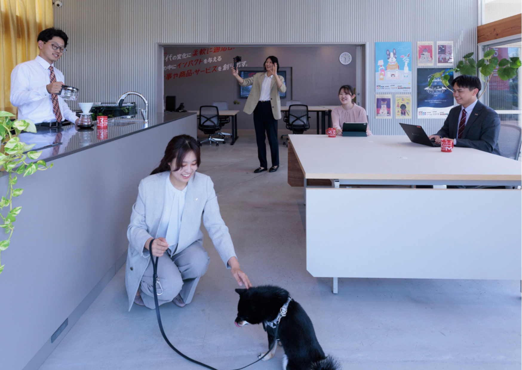 打ち合わせ、憩いの場にもなる研修施設